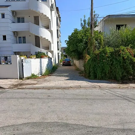 Rezidenca Pahumi 3*