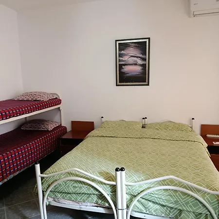 Rezidenca Pahumi 3*