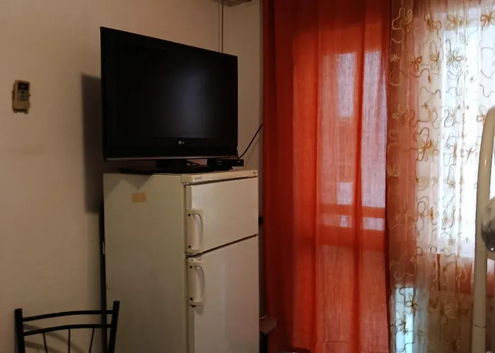 Couette-café Rezidenca Pahumi 3*
