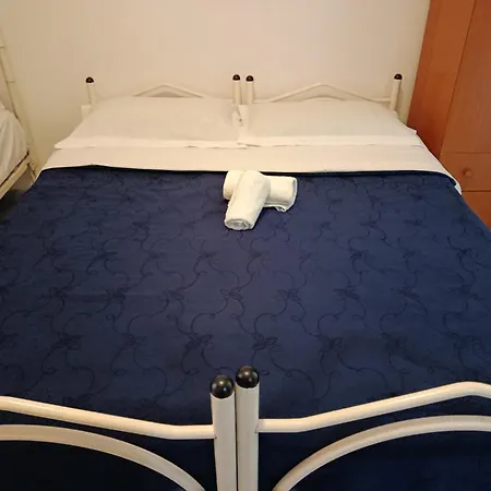 Frühstückspension Rezidenca Pahumi 3*