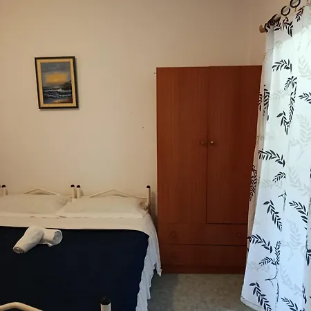 Rezidenca Pahumi Frühstückspension 3*