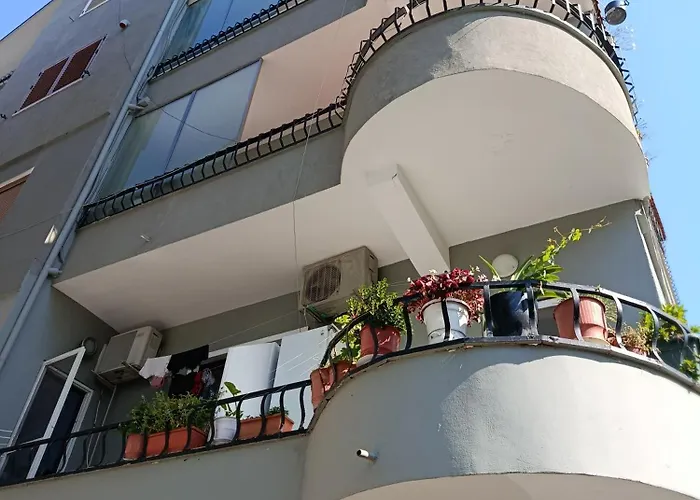 Rezidenca Pahumi Frühstückspension 3*