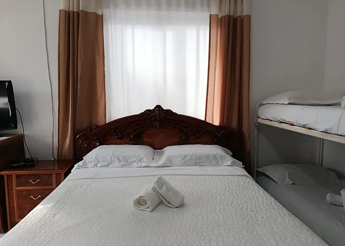 Frühstückspension Rezidenca Pahumi