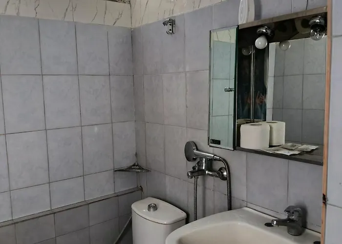 Rezidenca Pahumi Alojamento de Acomodação e Pequeno-almoço 3*