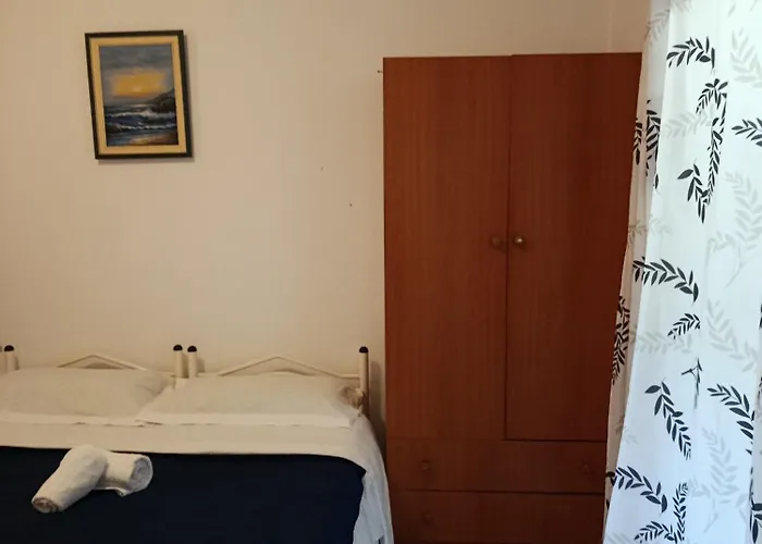 Rezidenca Pahumi Frühstückspension 3*