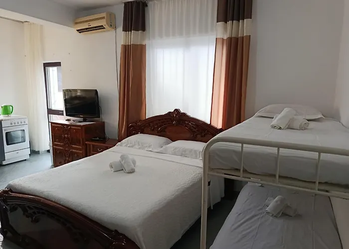 Rezidenca Pahumi 3*